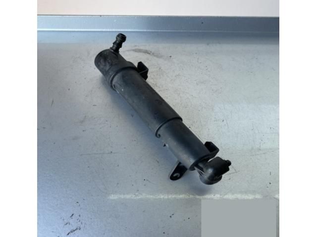 bontott MERCEDES-BENZ E-CLASS Jobb Fényszórómosó Fúvóka