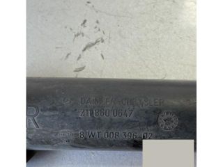 bontott MERCEDES-BENZ E-CLASS Jobb Fényszórómosó Fúvóka