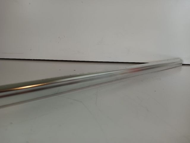 bontott MERCEDES-BENZ E-CLASS Jobb hátsó Ablak Díszléc