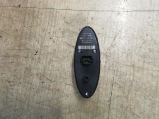 bontott MERCEDES-BENZ E-CLASS Jobb hátsó Ablakemelő Kapcsoló