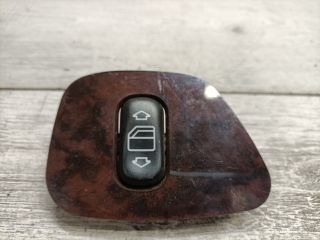 bontott MERCEDES-BENZ E-CLASS Jobb hátsó Ablakemelő Kapcsoló