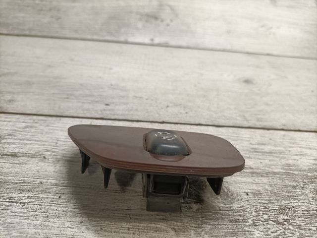 bontott MERCEDES-BENZ E-CLASS Jobb hátsó Ablakemelő Kapcsoló