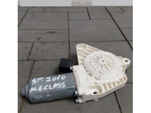 bontott MERCEDES-BENZ E-CLASS Jobb hátsó Ablakemelő Motor