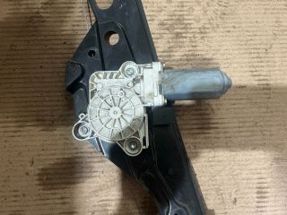 bontott MERCEDES-BENZ E-CLASS Jobb hátsó Ablakemelő Motor