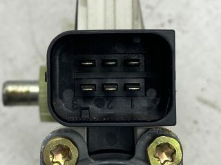 bontott MERCEDES-BENZ E-CLASS Jobb hátsó Ablakemelő Motor