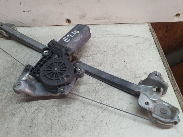 bontott MERCEDES-BENZ E-CLASS Jobb hátsó Ablakemelő Szerkezet (Elektromos)