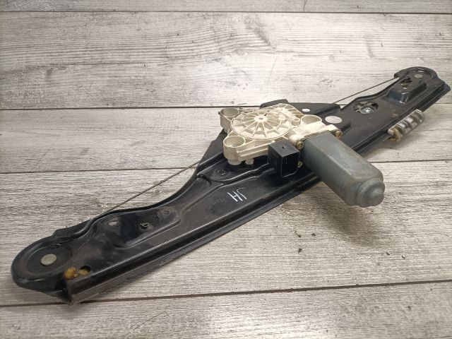 bontott MERCEDES-BENZ E-CLASS Jobb hátsó Ablakemelő Szerkezet (Elektromos)