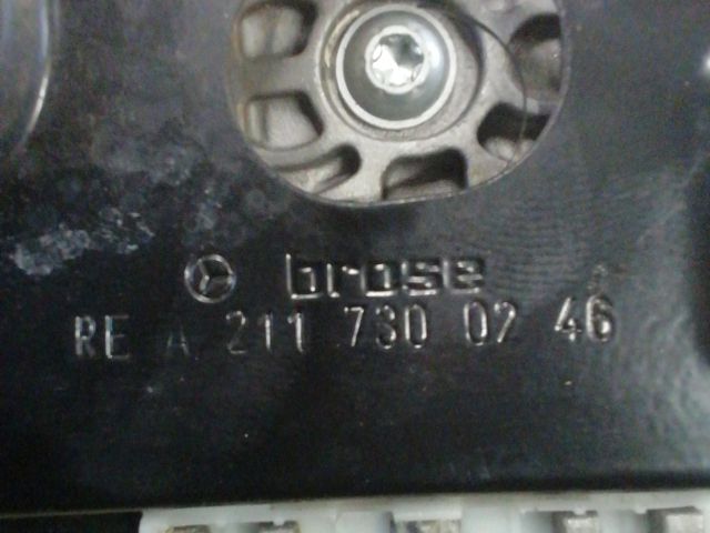 bontott MERCEDES-BENZ E-CLASS Jobb hátsó Ablakemelő Szerkezet (Elektromos)