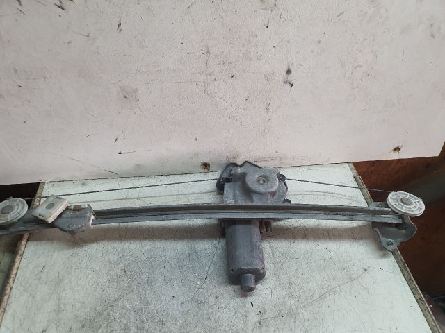 bontott MERCEDES-BENZ E-CLASS Jobb hátsó Ablakemelő Szerkezet (Elektromos)