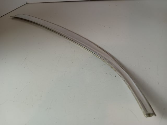 bontott MERCEDES-BENZ E-CLASS Jobb hátsó Ajtó Díszléc