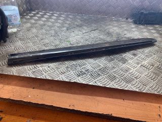 bontott MERCEDES-BENZ E-CLASS Jobb hátsó Ajtó Díszléc