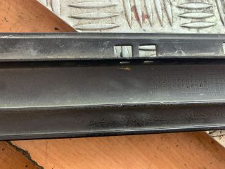 bontott MERCEDES-BENZ E-CLASS Jobb hátsó Ajtó Díszléc