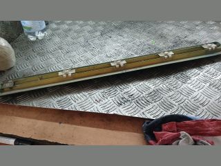 bontott MERCEDES-BENZ E-CLASS Jobb hátsó Ajtó Díszléc