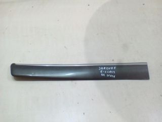 bontott MERCEDES-BENZ E-CLASS Jobb hátsó Ajtó Díszléc