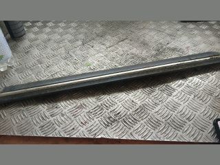 bontott MERCEDES-BENZ E-CLASS Jobb hátsó Ajtó Díszléc