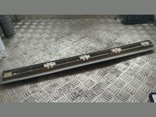 bontott MERCEDES-BENZ E-CLASS Jobb hátsó Ajtó Díszléc