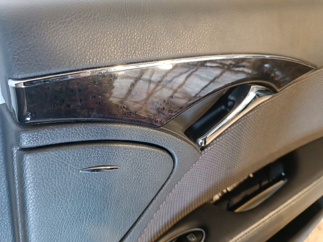 bontott MERCEDES-BENZ E-CLASS Jobb hátsó Ajtó Kárpit