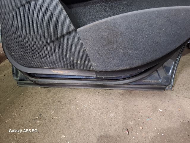 bontott MERCEDES-BENZ E-CLASS Jobb hátsó Ajtó (Részeivel)