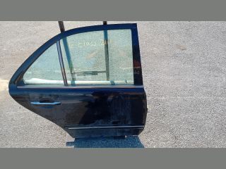 bontott MERCEDES-BENZ E-CLASS Jobb hátsó Ajtó (Részeivel)