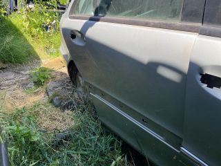 bontott MERCEDES-BENZ E-CLASS Jobb hátsó Ajtó (Üres lemez)