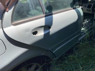 bontott MERCEDES-BENZ E-CLASS Jobb hátsó Ajtó (Üres lemez)