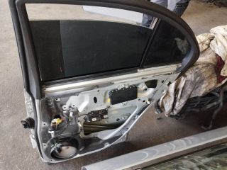 bontott MERCEDES-BENZ E-CLASS Jobb hátsó Ajtó (Üres lemez)