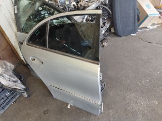 bontott MERCEDES-BENZ E-CLASS Jobb hátsó Ajtó (Üres lemez)