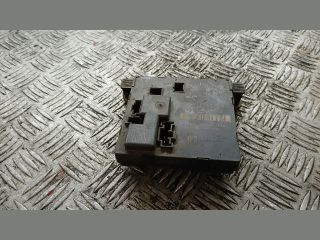 bontott MERCEDES-BENZ E-CLASS Jobb hátsó Ajtó Vezérlőegység