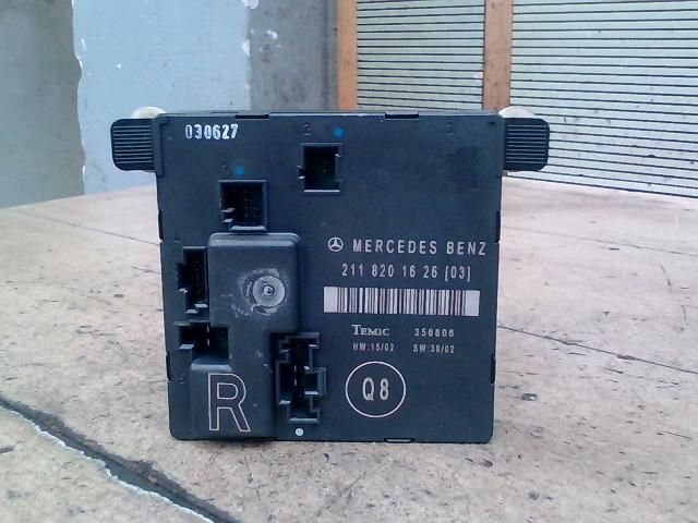 bontott MERCEDES-BENZ E-CLASS Jobb hátsó Ajtó Vezérlőegység