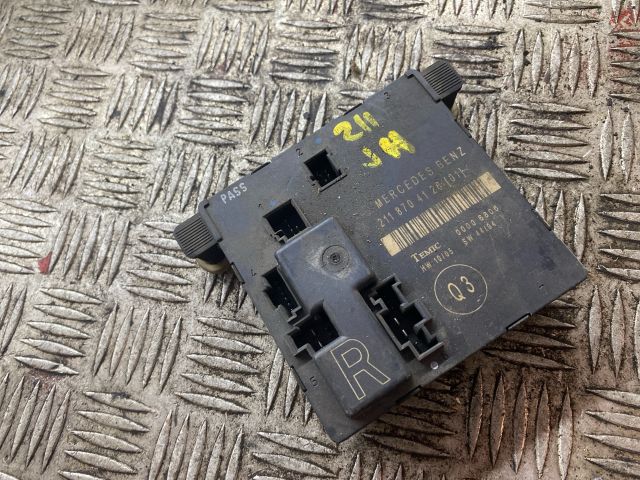 bontott MERCEDES-BENZ E-CLASS Jobb hátsó Ajtó Vezérlőegység
