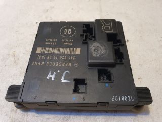 bontott MERCEDES-BENZ E-CLASS Jobb hátsó Ajtó Vezérlőegység