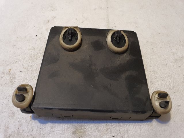 bontott MERCEDES-BENZ E-CLASS Jobb hátsó Ajtó Vezérlőegység