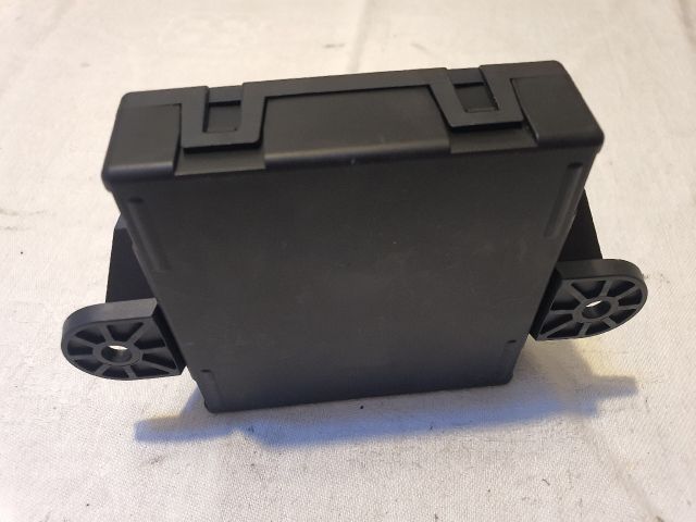 bontott MERCEDES-BENZ E-CLASS Jobb hátsó Ajtó Vezérlőegység