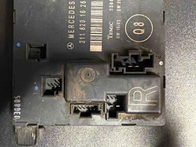 bontott MERCEDES-BENZ E-CLASS Jobb hátsó Ajtó Vezérlőegység