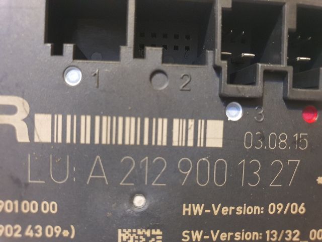 bontott MERCEDES-BENZ E-CLASS Jobb hátsó Ajtó Vezérlőegység