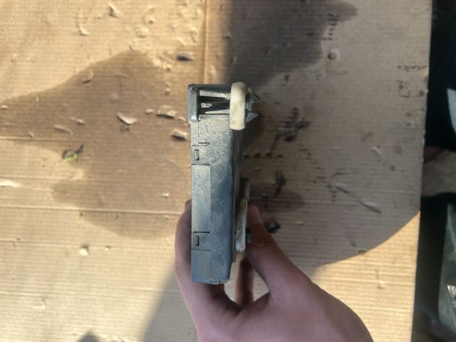 bontott MERCEDES-BENZ E-CLASS Jobb hátsó Ajtó Vezérlőegység