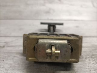 bontott MERCEDES-BENZ E-CLASS Jobb hátsó Ajtóhatároló