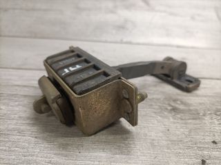 bontott MERCEDES-BENZ E-CLASS Jobb hátsó Ajtóhatároló