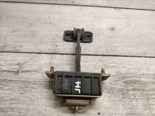 bontott MERCEDES-BENZ E-CLASS Jobb hátsó Ajtóhatároló