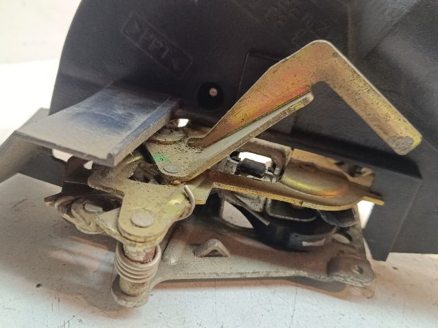 bontott MERCEDES-BENZ E-CLASS Jobb hátsó Ajtózár