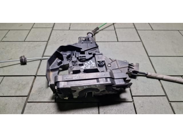 bontott MERCEDES-BENZ E-CLASS Jobb hátsó Ajtózár