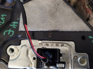 bontott MERCEDES-BENZ E-CLASS Jobb hátsó Ajtózár