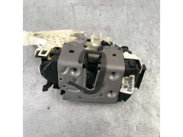 bontott MERCEDES-BENZ E-CLASS Jobb hátsó Ajtózár