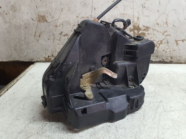 bontott MERCEDES-BENZ E-CLASS Jobb hátsó Ajtózár