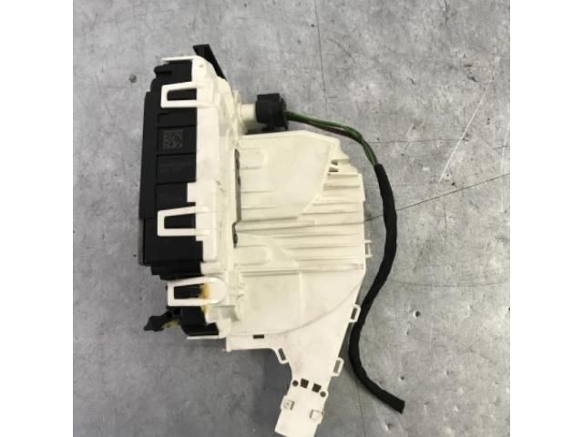 bontott MERCEDES-BENZ E-CLASS Jobb hátsó Ajtózár