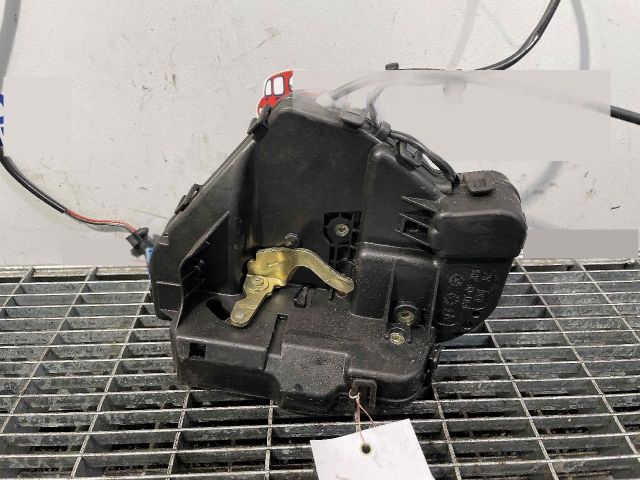 bontott MERCEDES-BENZ E-CLASS Jobb hátsó Ajtózár