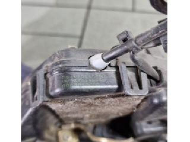 bontott MERCEDES-BENZ E-CLASS Jobb hátsó Ajtózár