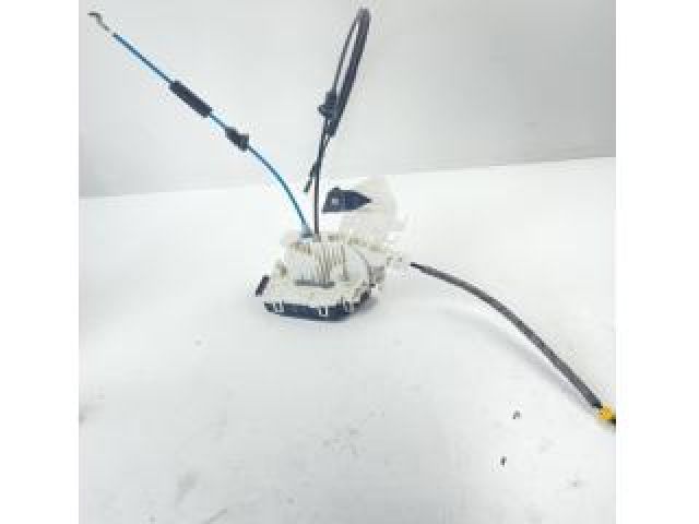 bontott MERCEDES-BENZ E-CLASS Jobb hátsó Ajtózár