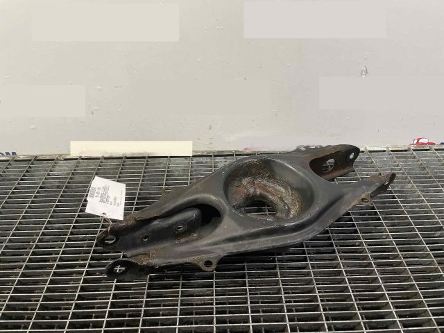 bontott MERCEDES-BENZ E-CLASS Jobb hátsó Alsó Lengőkar