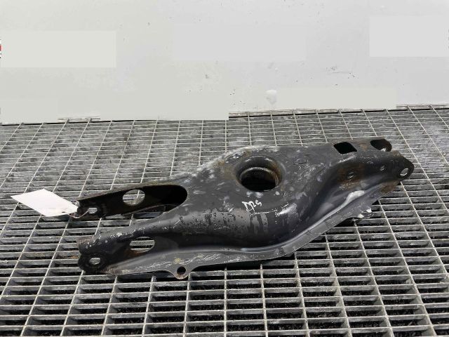 bontott MERCEDES-BENZ E-CLASS Jobb hátsó Alsó Lengőkar